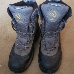 Columbia mens winter boots waterproof